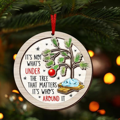 Christmas Family Ornament Gifts for Women Men - Wooden Christmas Ornaments 2025 for Tree Decorations - Family Ornaments for Mom Dad Grandma Grandpa, Gifts for Sister Brother Husband Wife Friend