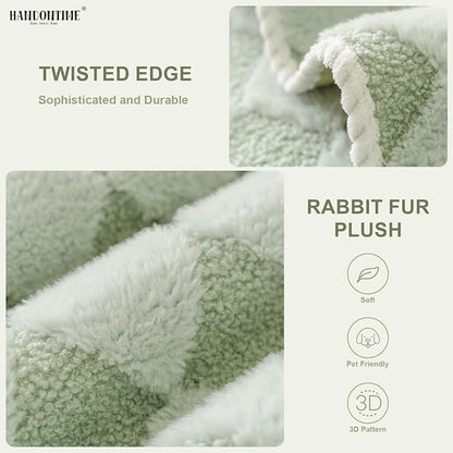 HANDONTIME Non-Slip Pet Couch Cover Washable, Plush Faux Fur Couch Protector for Cushion Pet-Friendly Sofa Covers for Dogs, Checkered Diamond Sectional Covers Dog Mat for Sofa (Green, 35.6" x 63")
