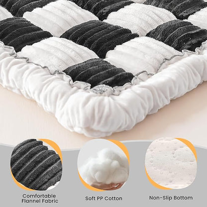 Backseat Dog Bed Mat for Car, Non-Slip Dog Bed for Car Back Seat, Soft & Cozy Dogs Blanket, Washable Travel Pet Mat Seat Protector for Cars, SUVs, Trucks